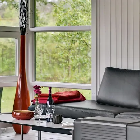 Riaan - 200m From The Sea By Interhome