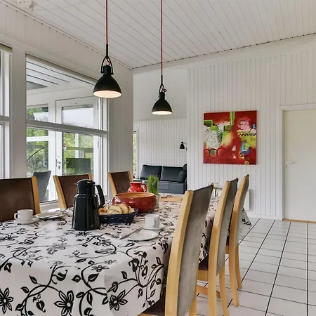 펜션 Riaan - 200m From The Sea By Interhome *