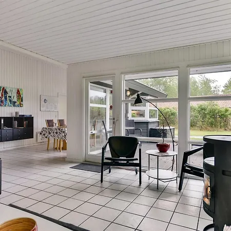 Сasa de vacaciones Riaan - 200m From The Sea By Interhome Nordenbro Vesteregn